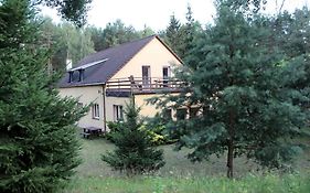 Siedlisko Dąb w Lubogoszczy koło Sławy
